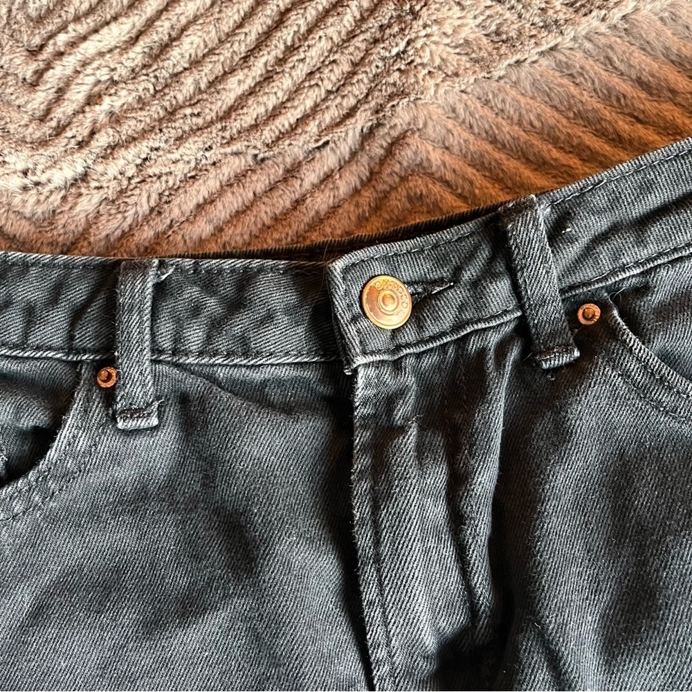 Black denim  mini skirt by divided, H&M - Picture 4 of 7